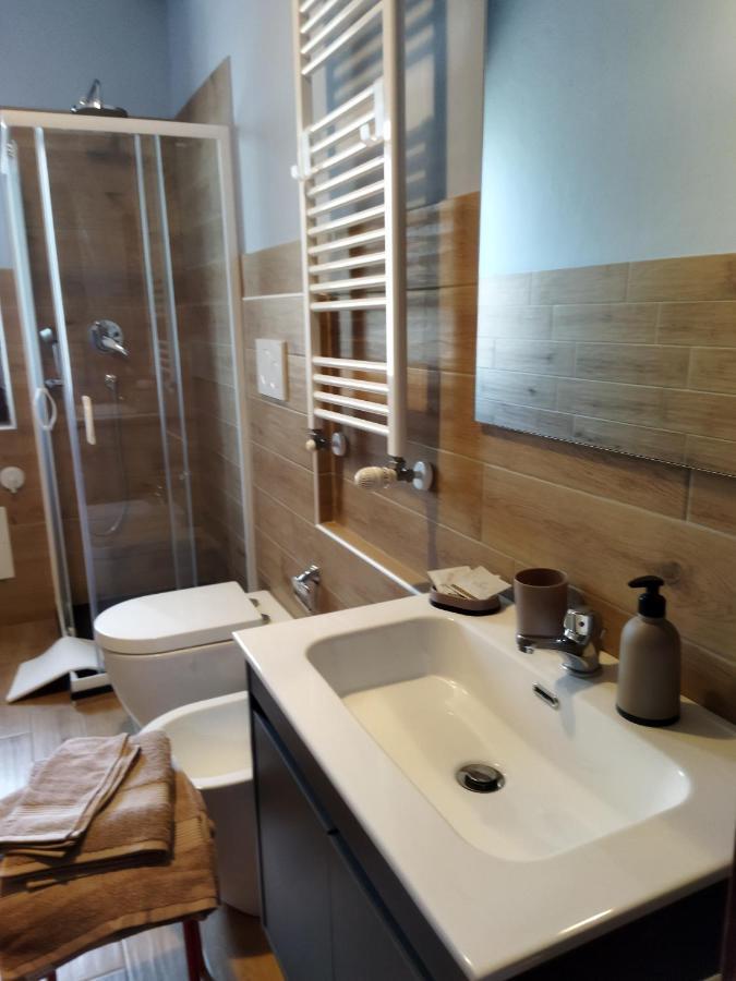 Appartamento Doppi Bagni Sei Posti Letto Вівероне Екстер'єр фото