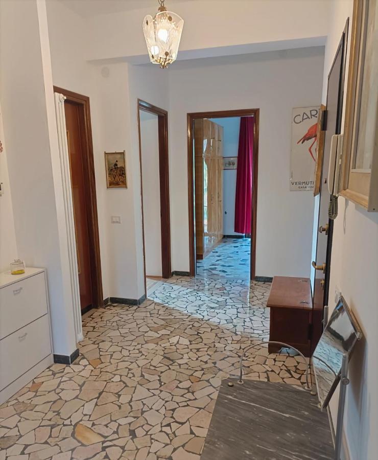 Appartamento Doppi Bagni Sei Posti Letto Вівероне Екстер'єр фото